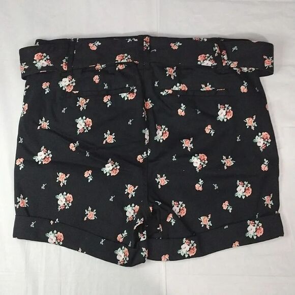 Torrid Black Pink Floral Mid Rise Stretch Sateen Belted Shorts Size 12 - Picture 10 of 15